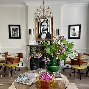**** Bed & Breakfast The Bishop And The Bison United Kingdom